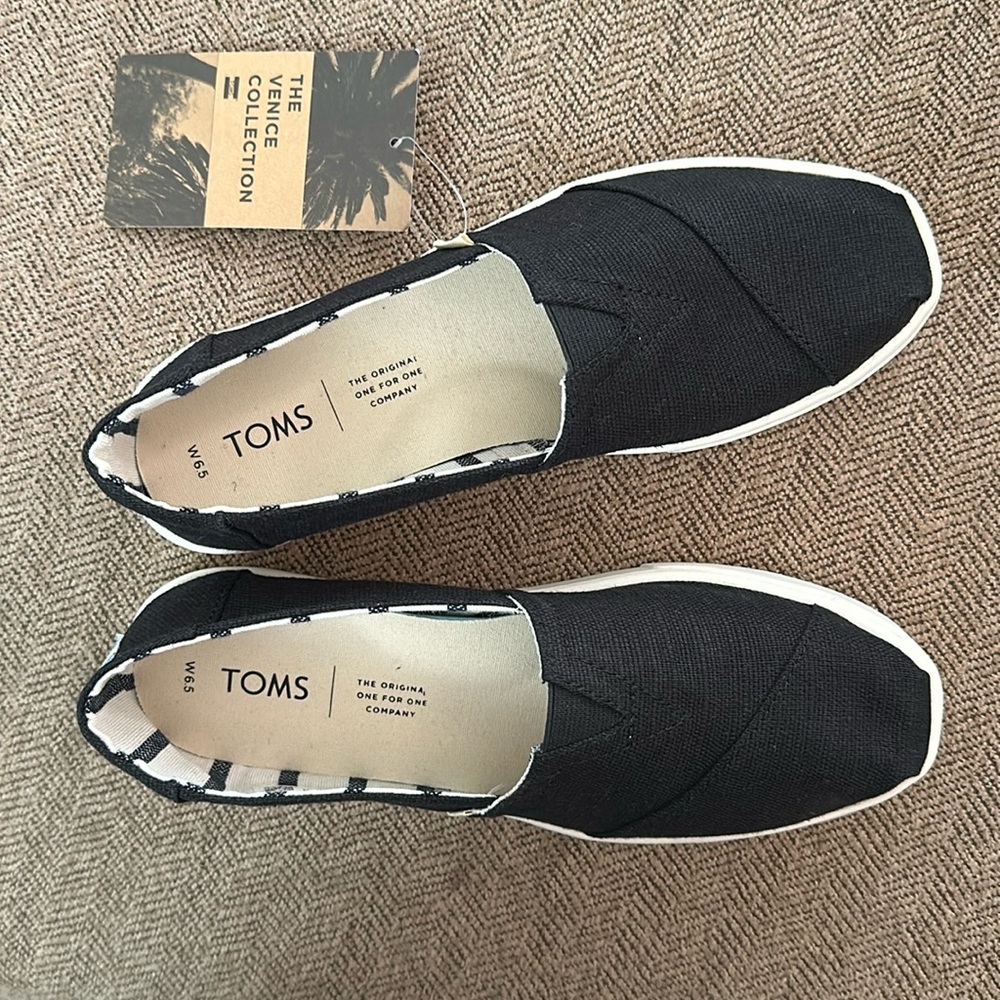 TOMS Women’s The Venice Collection Black Heritage Canvas Cupsole Size 6.5
